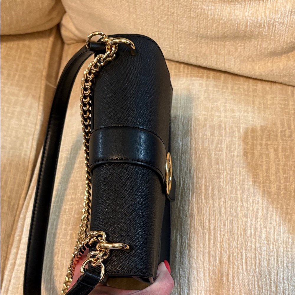 Michael Kors Black Crossbody Bag with Gold Chain - Picture 15 of 16